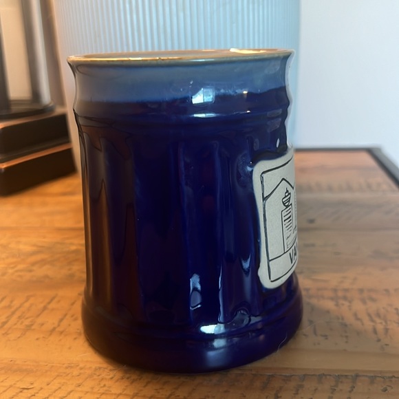 Vancouver Mug - Picture 4 of 7